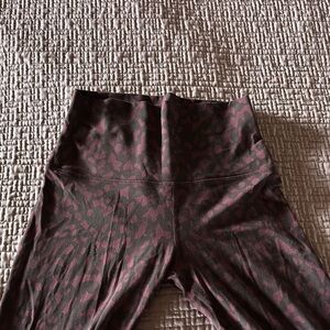 Stylish women’s  Leopard Print Leggings